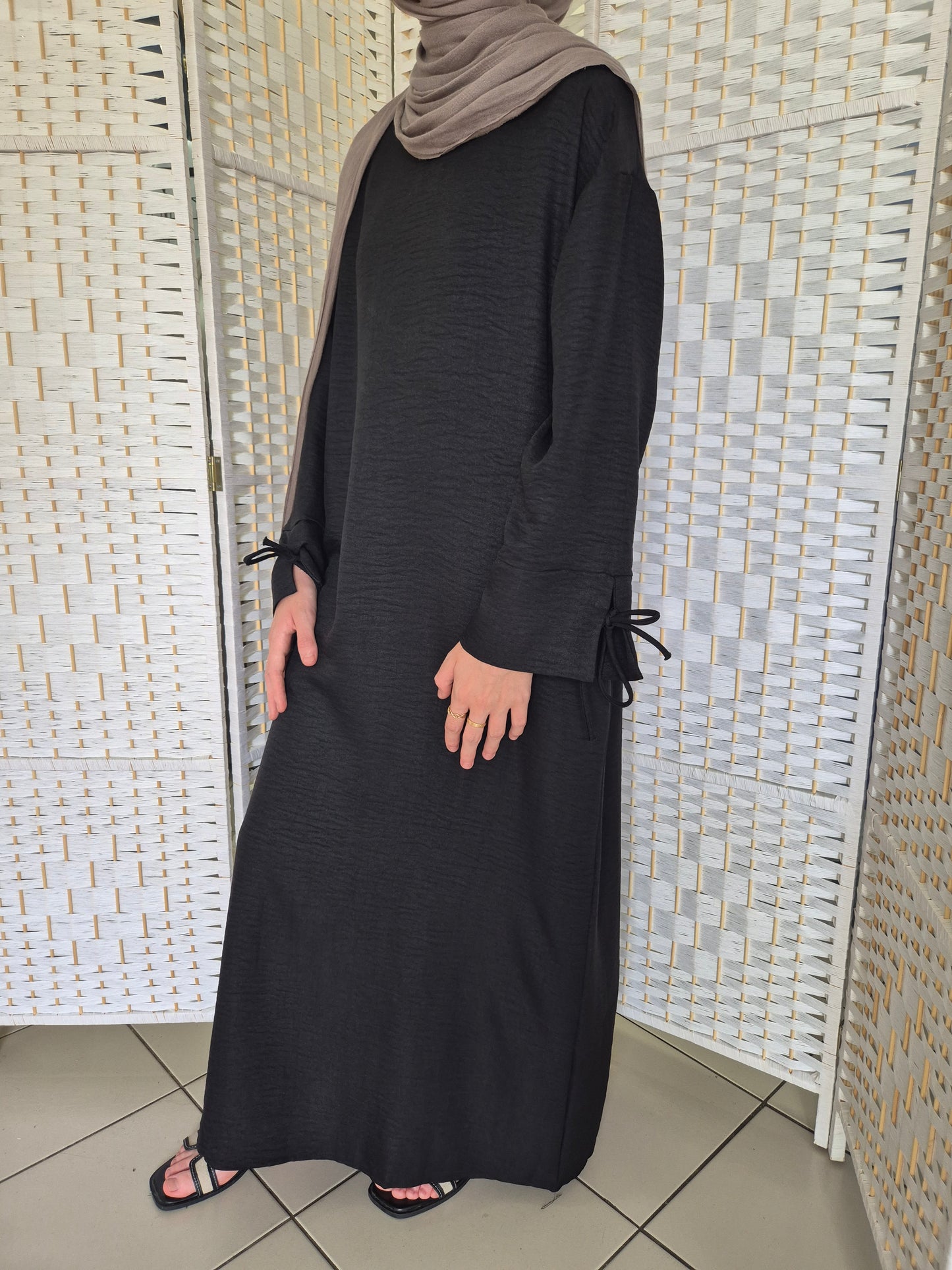 Loriya Abaya