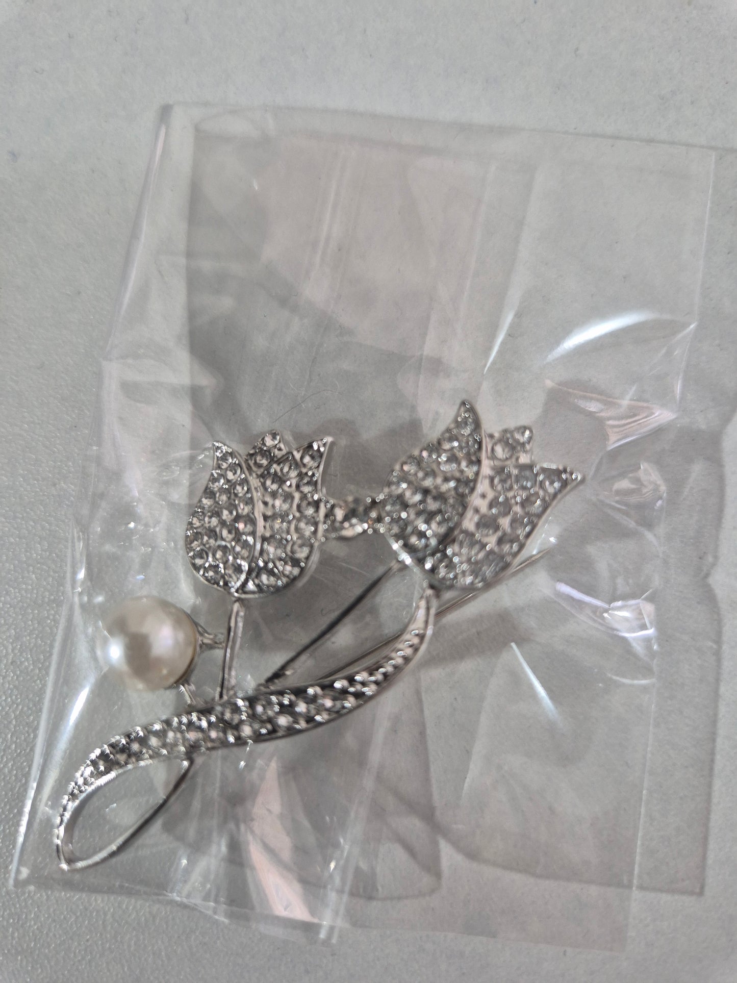 Rose Broche Pin