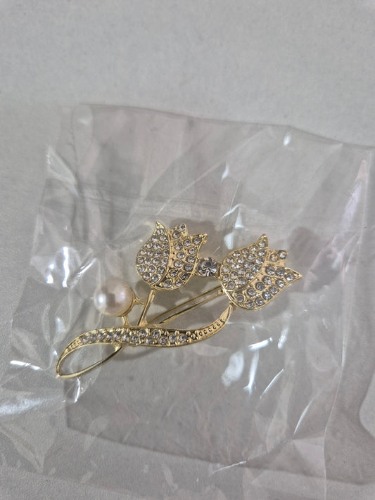 Rose Broche Pin