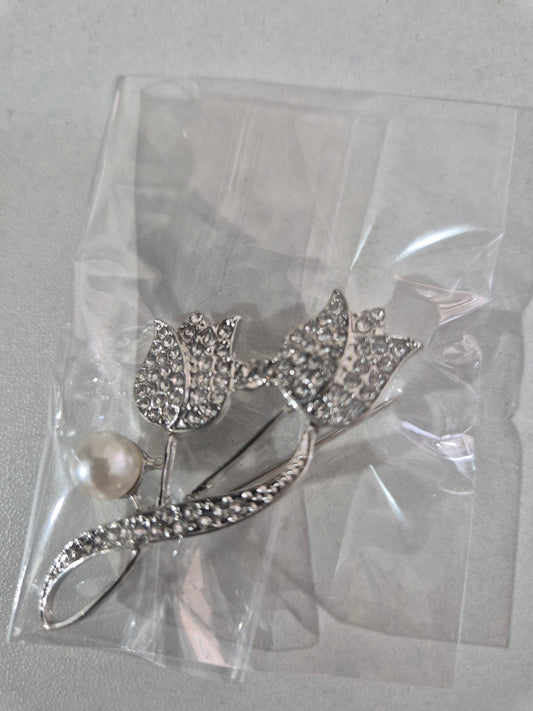 Rose Broche Pin