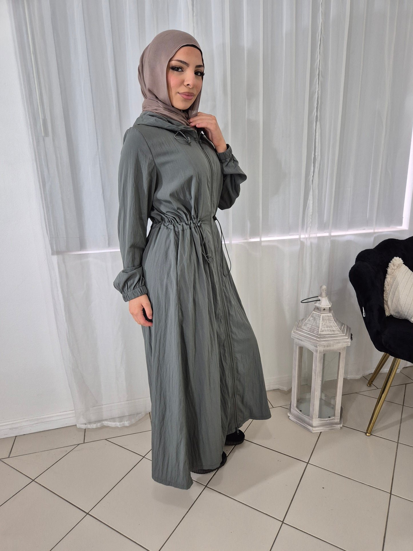 Zoe Trench