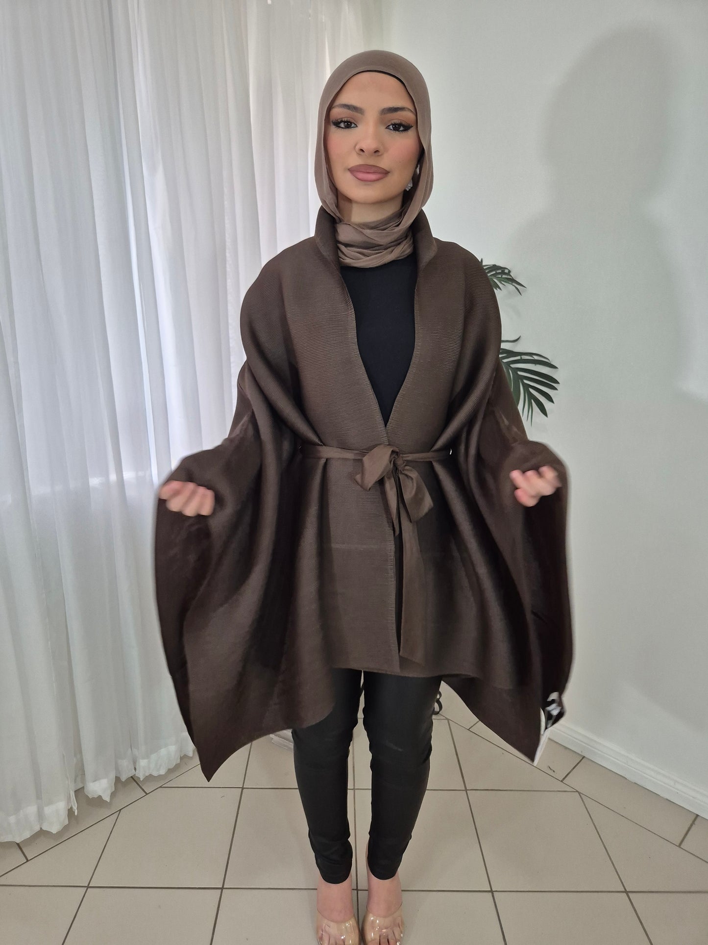 Luxe Pleated kimono